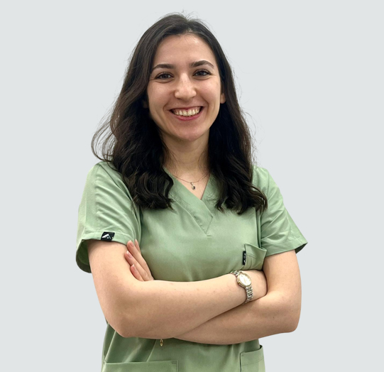 Dt. Büşra Nur ALADAĞLI